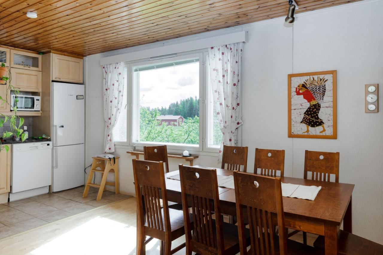 Mummon Moekki - Granny'S Cottage Суоменйоки Экстерьер фото